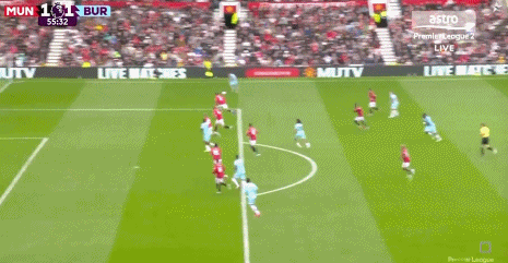 3:2!姆伯莫2场2球,B费自我救赎,曼联终场绝杀,阿莫林如释重负